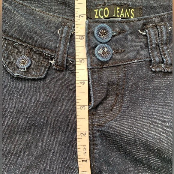 ZCO Jeans Shorts. Size 1 - Picture 9 of 11